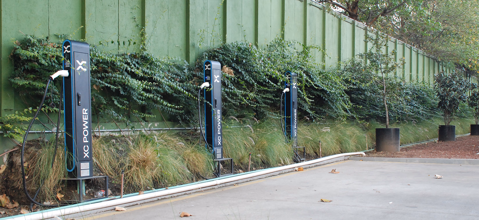 STYLO UP outdoor parking