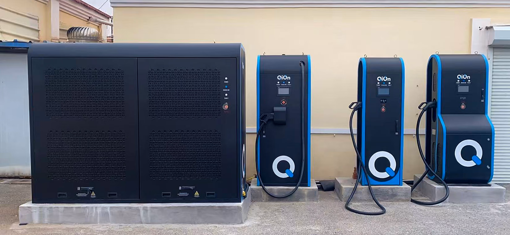 THUNDERSET screen at X‑Station