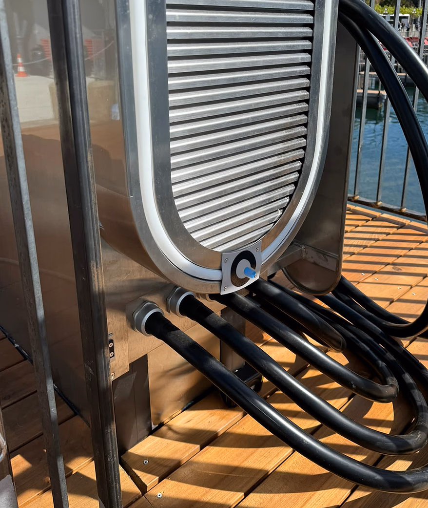 QiOn E‑Dock charger in Venice lagoon