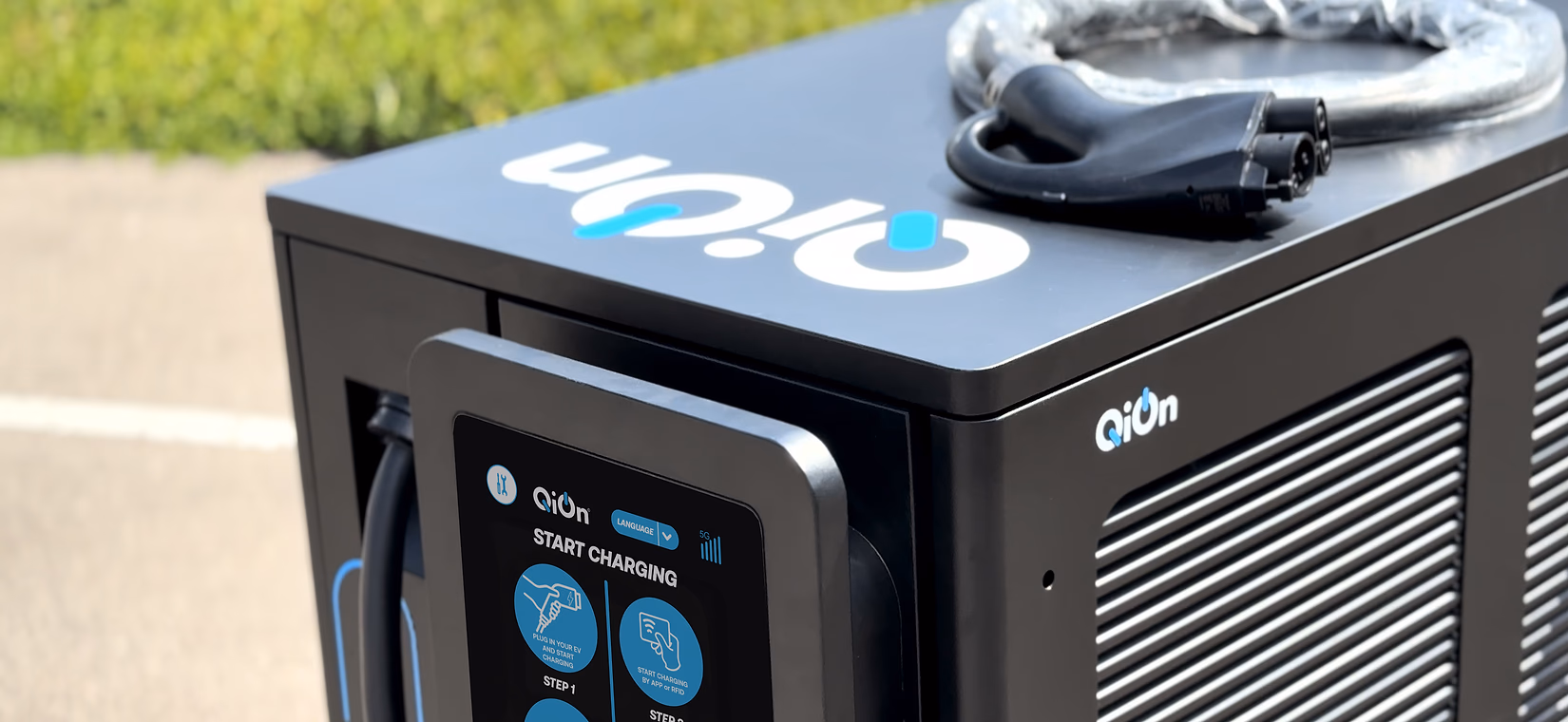 BRIQ suspension and wheels detail