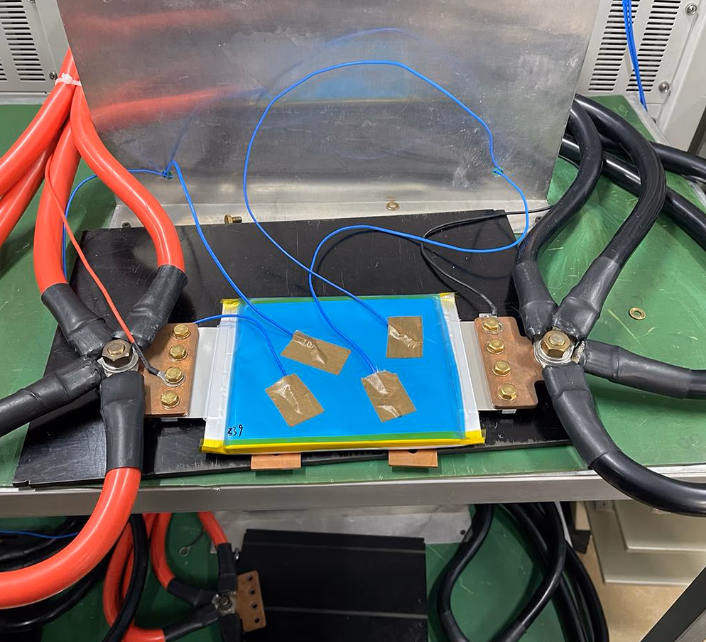 Proprietary cell under aging test at 6C from QiOn
