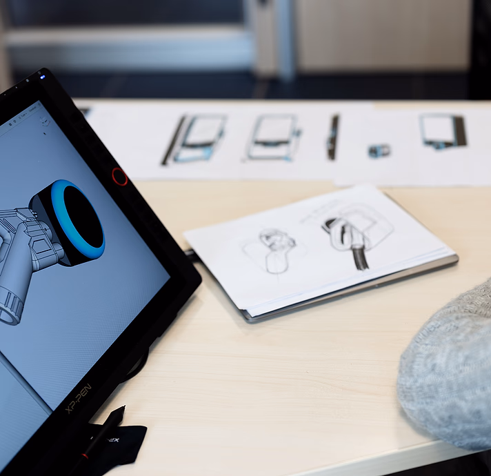 Functional design plug by QiOn R&D