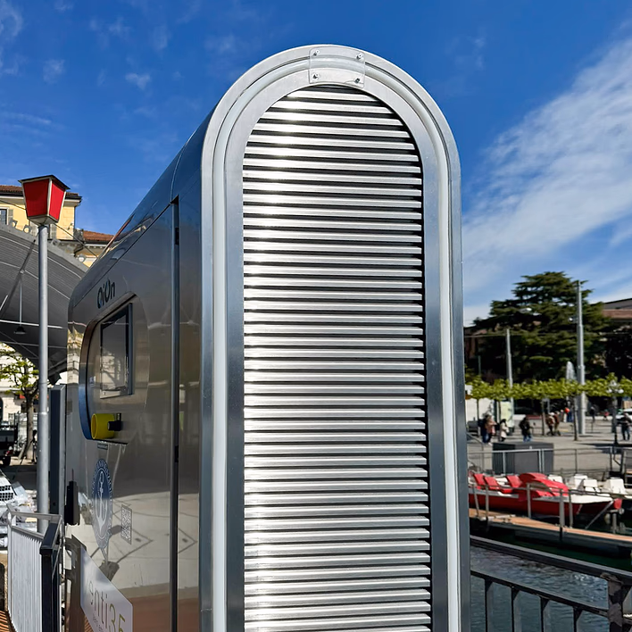 Bespoke nautic solution in stainless steel